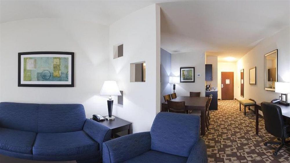 Holiday Inn Express Hotel & Suites Atlanta Airport West - Camp Creek By Ihg Exteriér fotografie